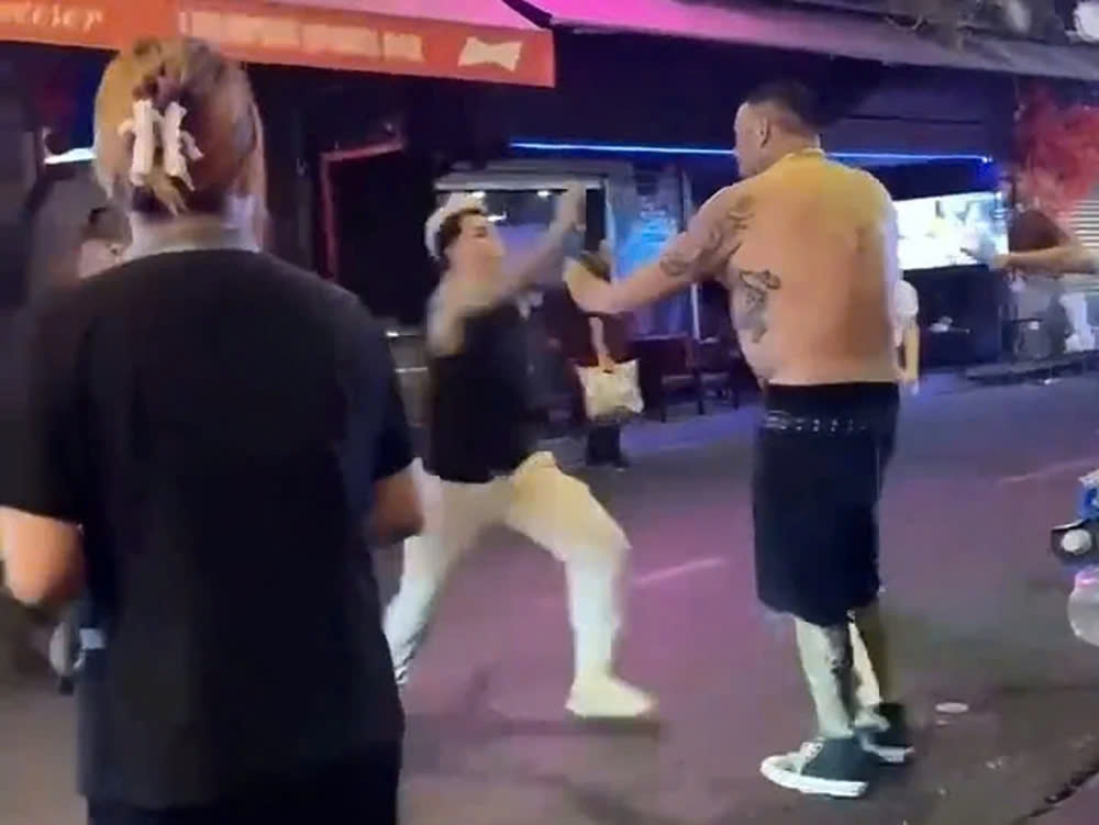 Police investigate group assault on foreign tourist on backpacker street
